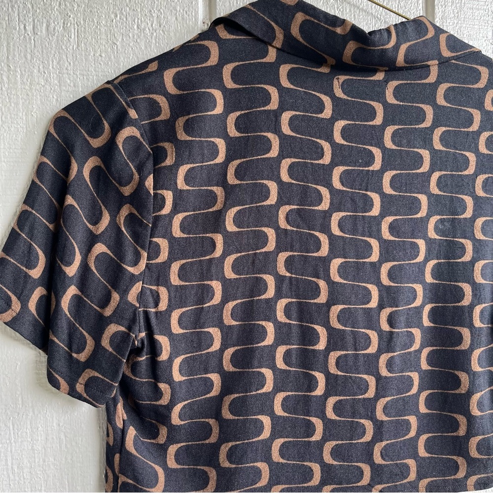 Reformation Noah Linguini Retro Print Cropped Button Down Short Sleeve Size 6 - Picture 7 of 8